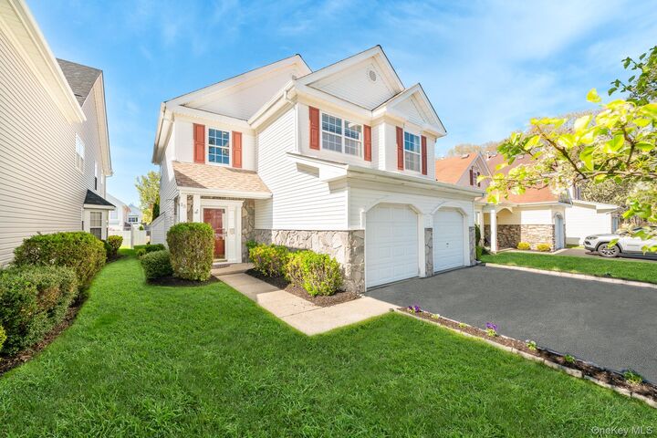 Property Photo:  15 Sophia Drive  NY 11953 