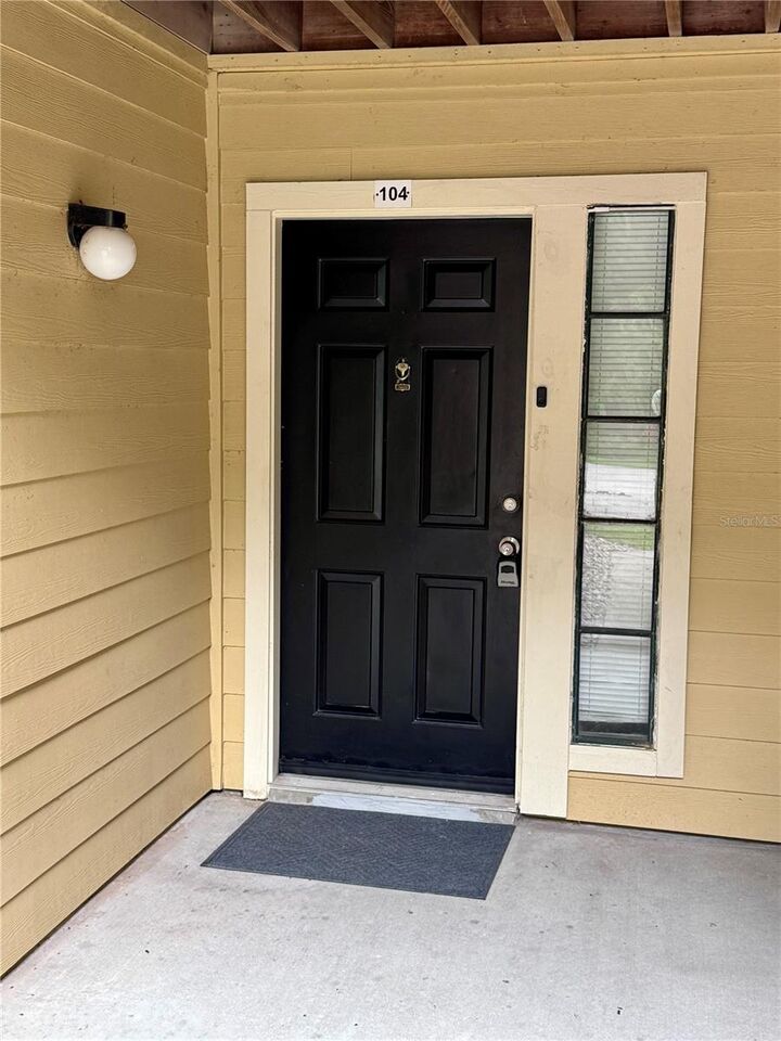 Property Photo: 8649 Fancy Finch Drive 104 FL 33614