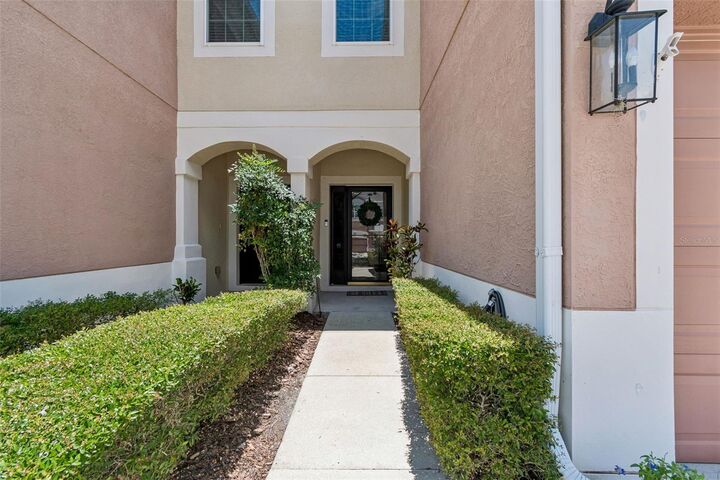 Property Photo:  26606 Castleview Way  FL 33544 