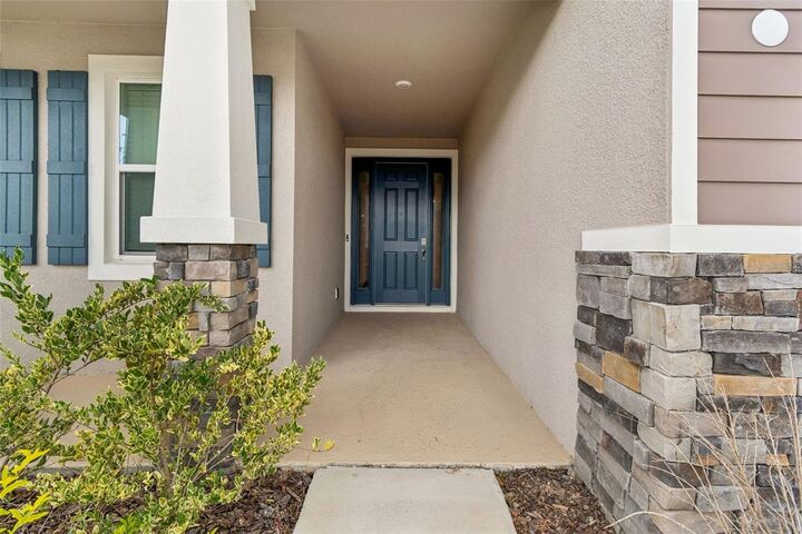 Property Photo:  10959 Cotton Vale Place  FL 33576 