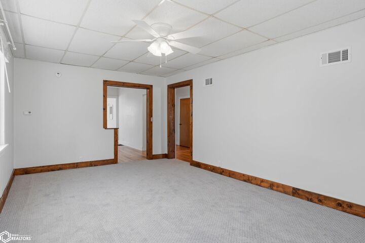 Property Photo:  1227 N 6th Street  IA 52601 