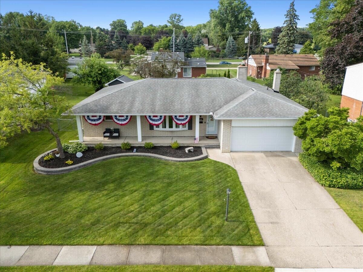 Property Photo:  34650 Wood Street  MI 48154-2433 