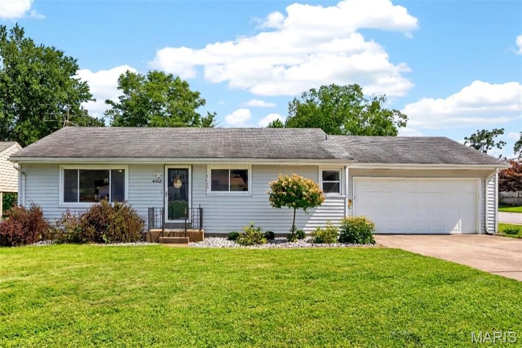Property Photo:  402 Rose Drive  MO 63301 