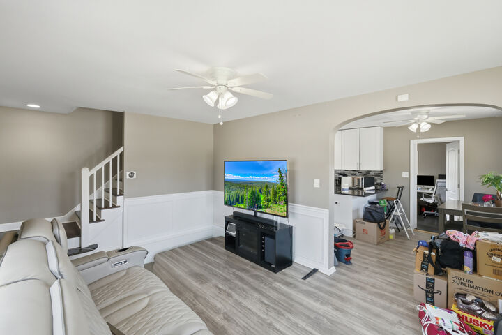 Property Photo:  9300 S Francisco Avenue  IL 60805 