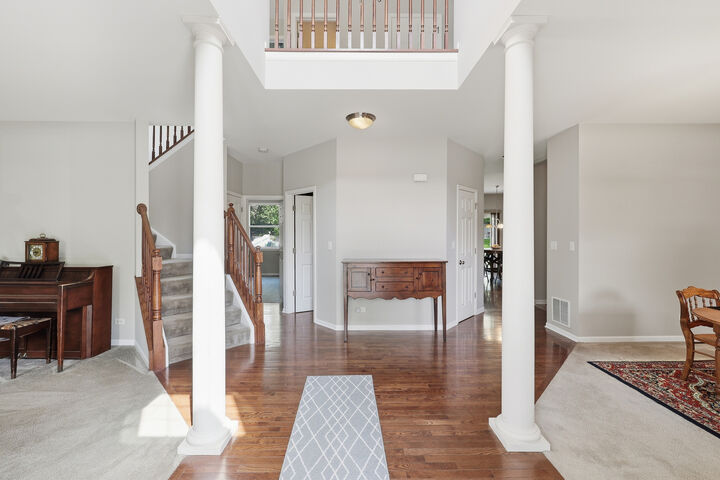 Property Photo: 3328 Chase Lane IL 60124
