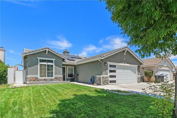 Property Photo:  2916 Hampton  CA 92545 