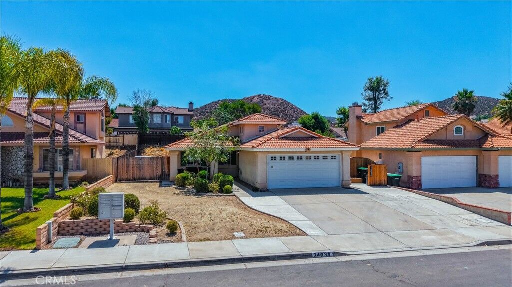 Property Photo: 34034 Walnut Creek CA 92595