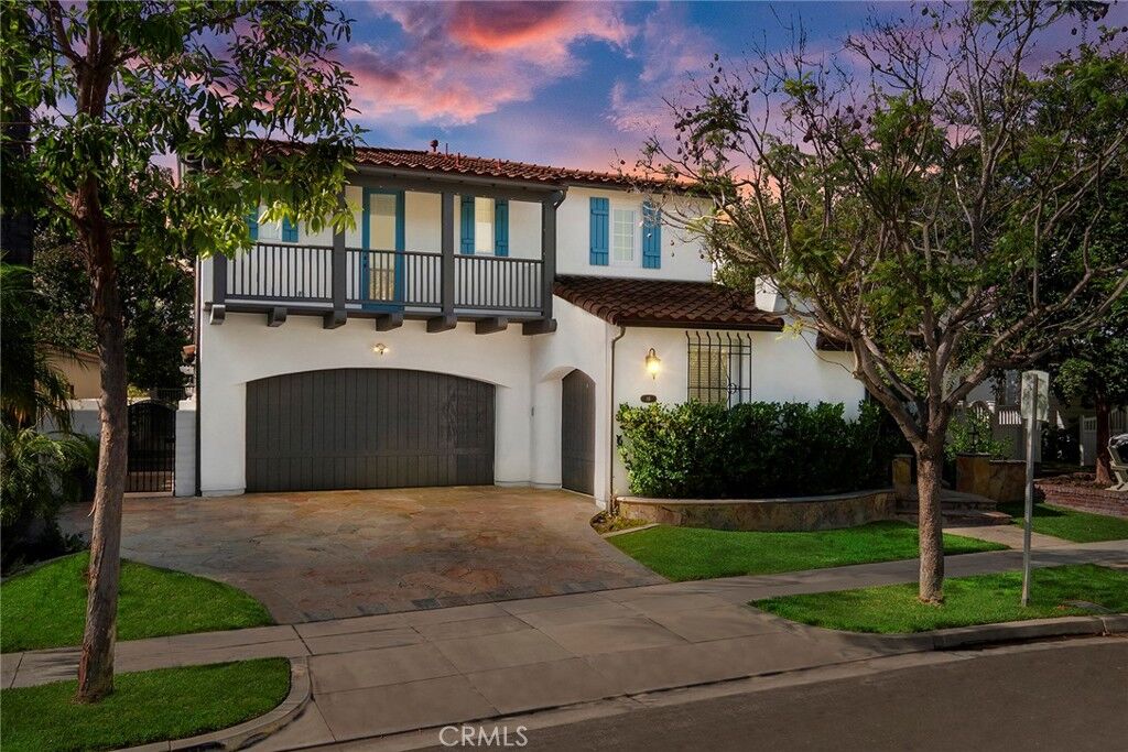 Property Photo:  16 Kempton Lane  CA 92694 
