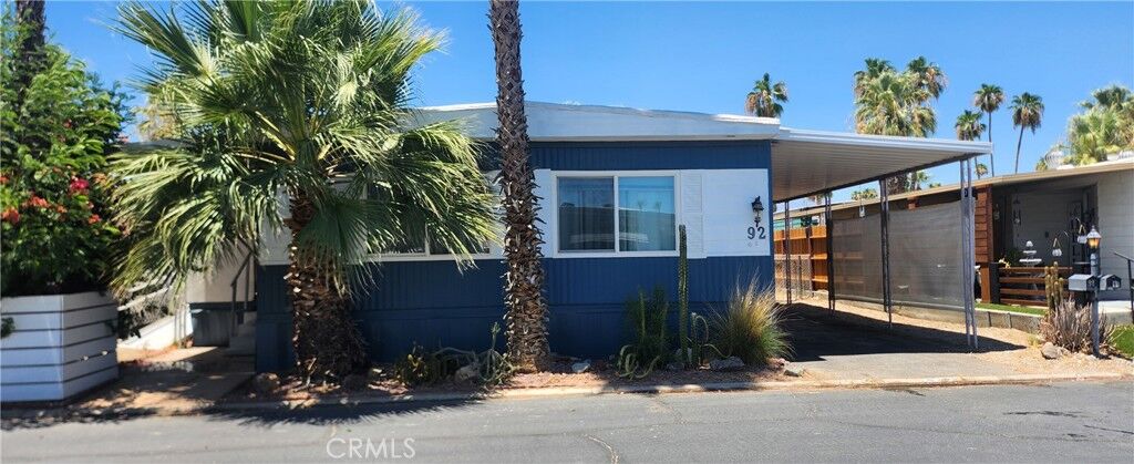 Property Photo:  51555 Monroe 92  CA 92201 