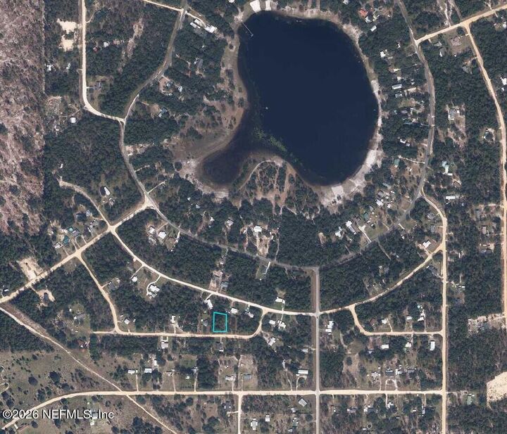 Property Photo:  5814 Hillridge Road  FL 32656 