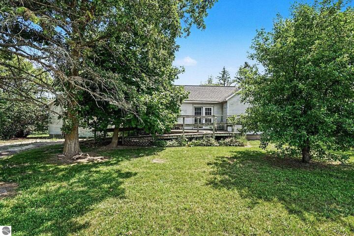 Property Photo: 901 W Baseline Road MI 48858