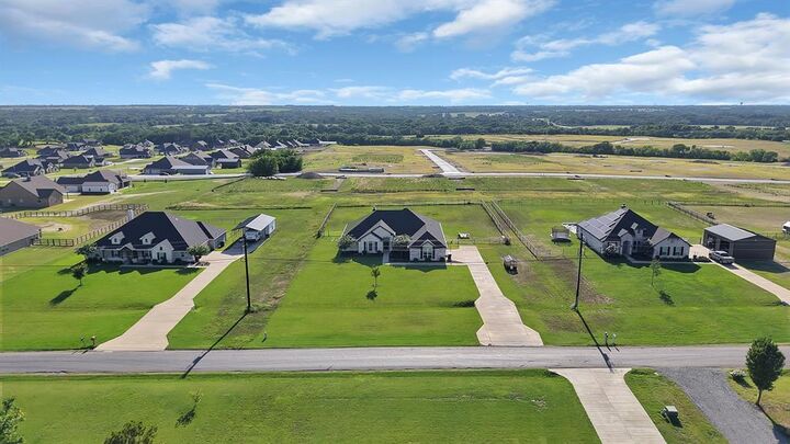 Property Photo: 259 Durning Road TX 75495