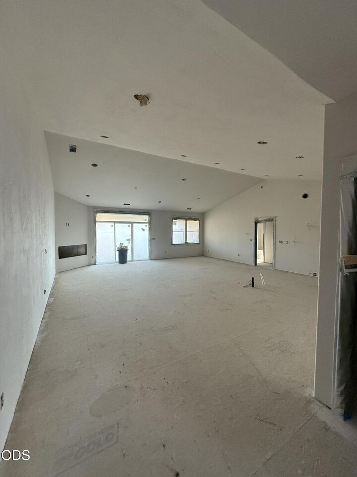 Property Photo: 3366 Viewpoint Drive OR 97504