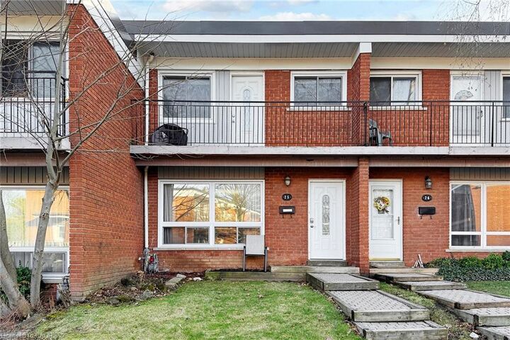 Property Photo:  3001 Centennial Drive 25  ON L7M 1B3 