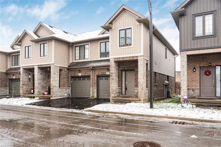 Property Photo:  377 Glancaster Road 10  ON L9G 0G4 