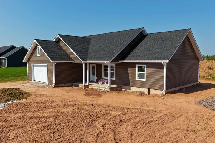 Photo de la propriété:  Lot 2 Artz Lane  PE C1E 1R1 