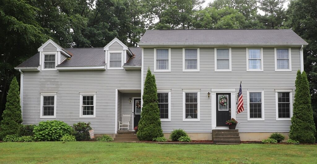 Property Photo: 30 Sylvan Circle MA 01007