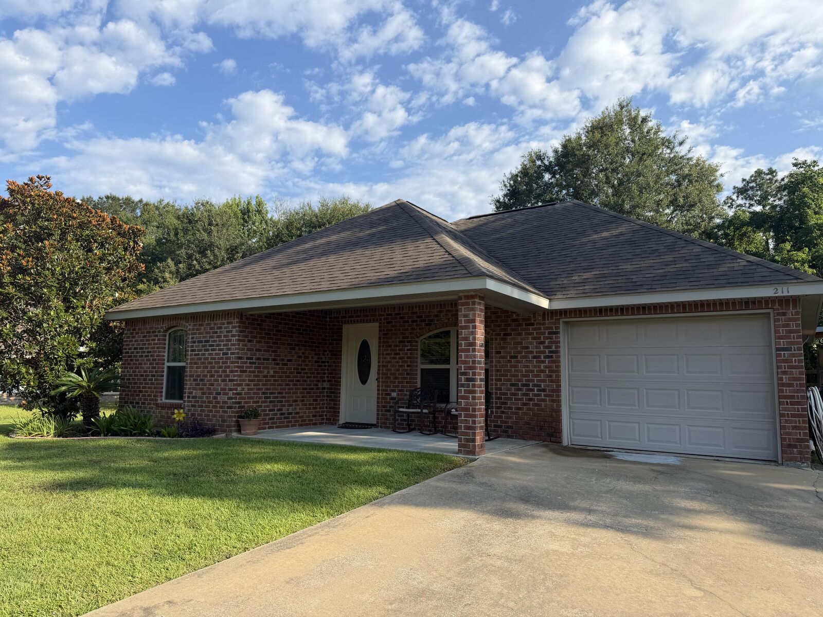 Property Photo:  211 Planer Mill  LA 70634 