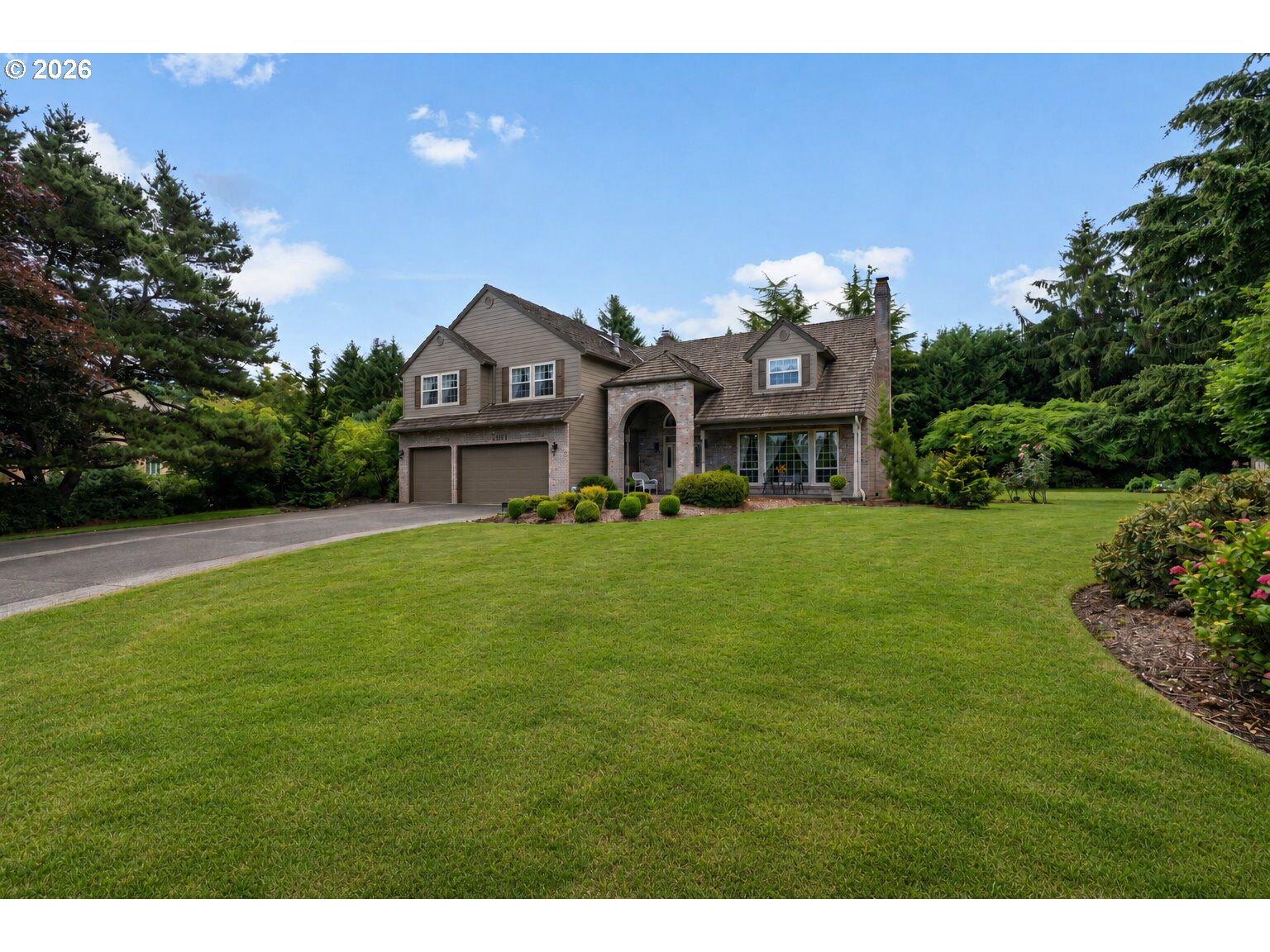 Property Photo:  17011 NE 41st Cir  WA 98682 