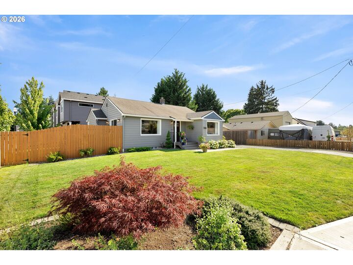 Property Photo: 3703 NE 49th St WA 98661