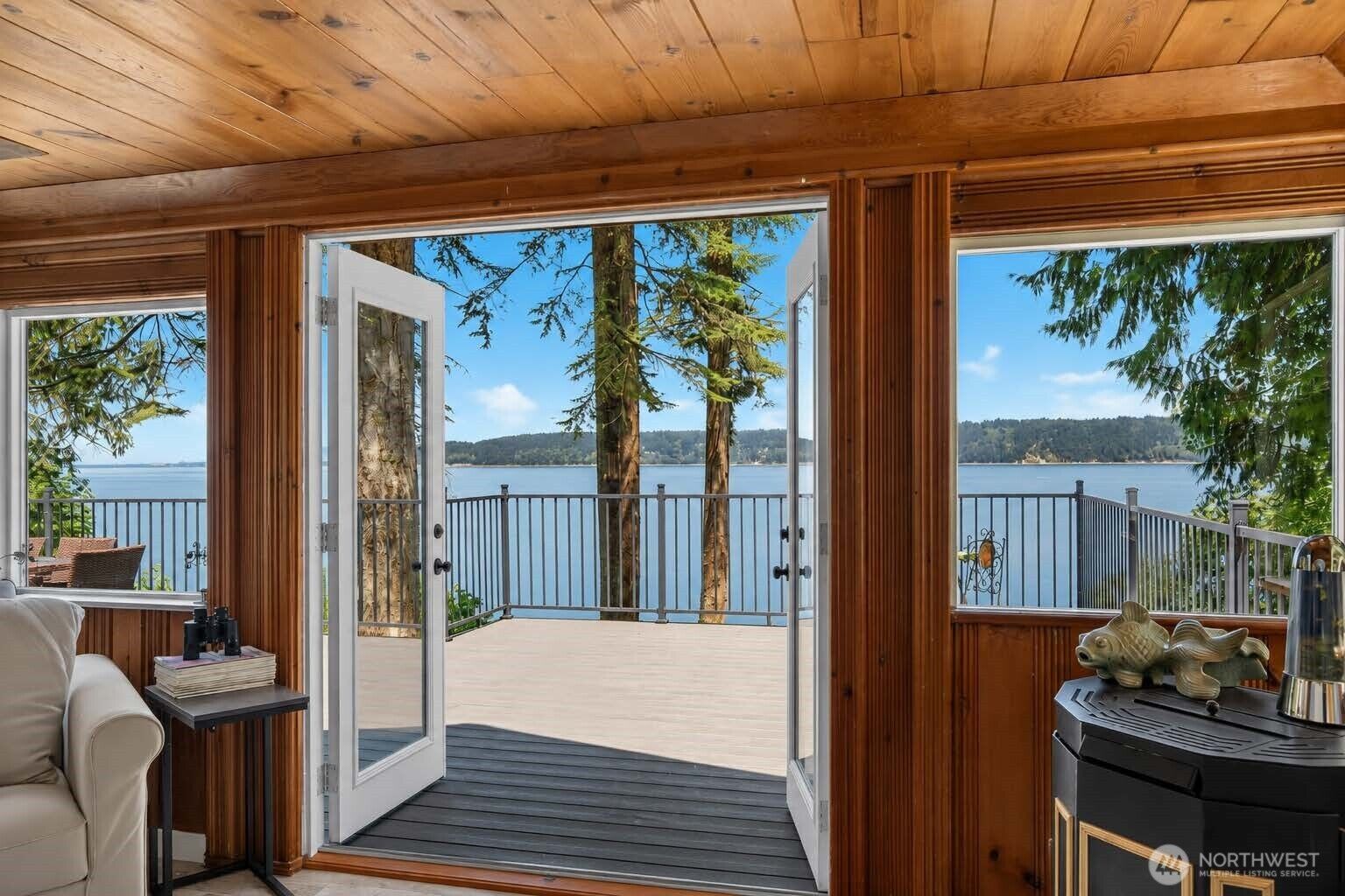 Property Photo:  3365  Shoreline Drive  WA 98282 