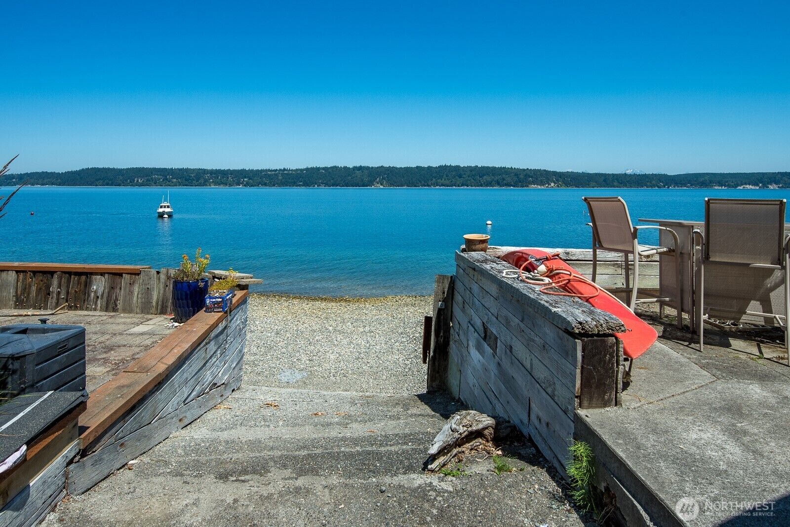 Property Photo: 3365 Shoreline Drive WA 98282