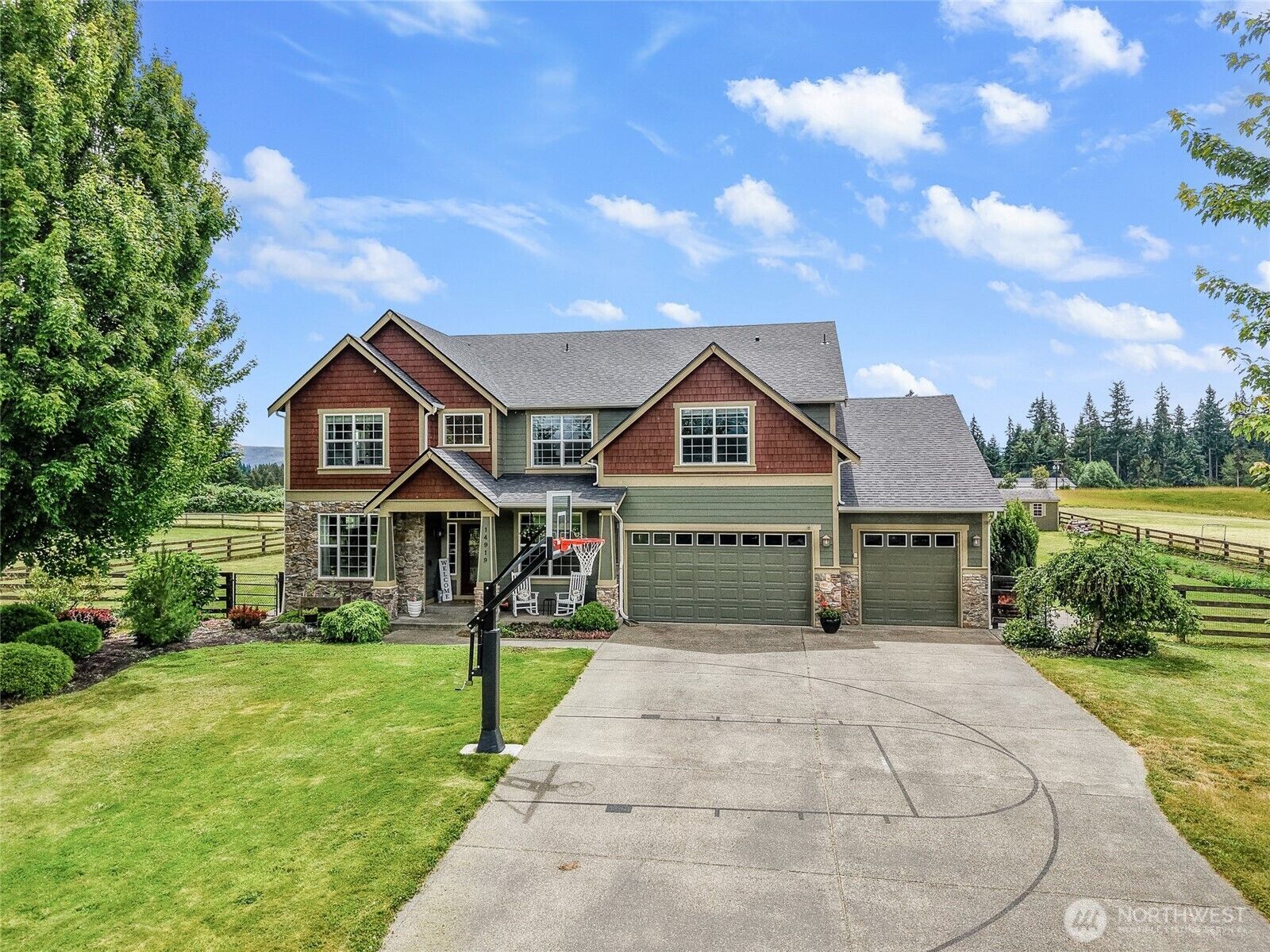 Property Photo:  14919  141st Lane SE  WA 98597 