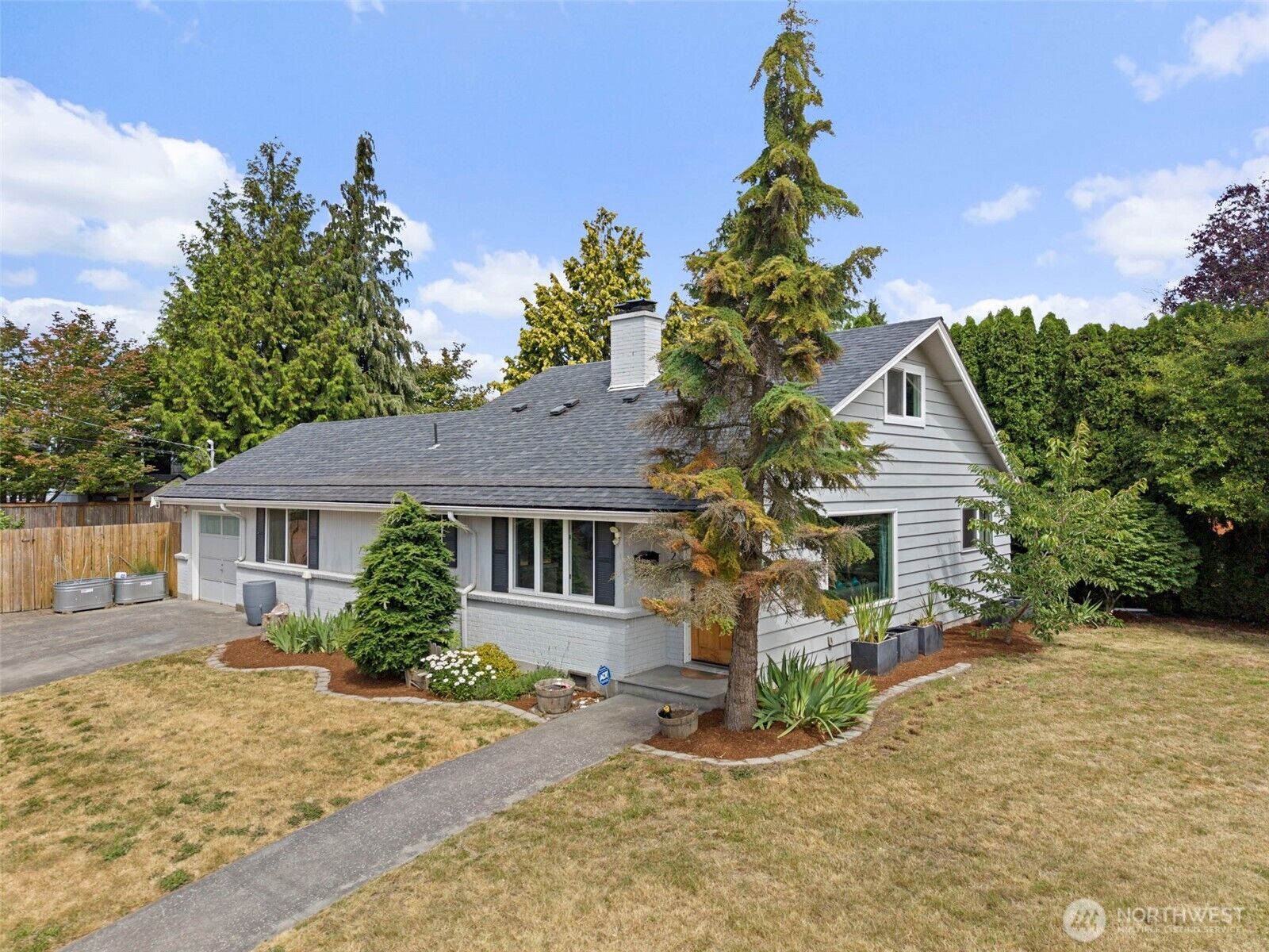 Property Photo: 1206 SW Myrtle Street WA 98106