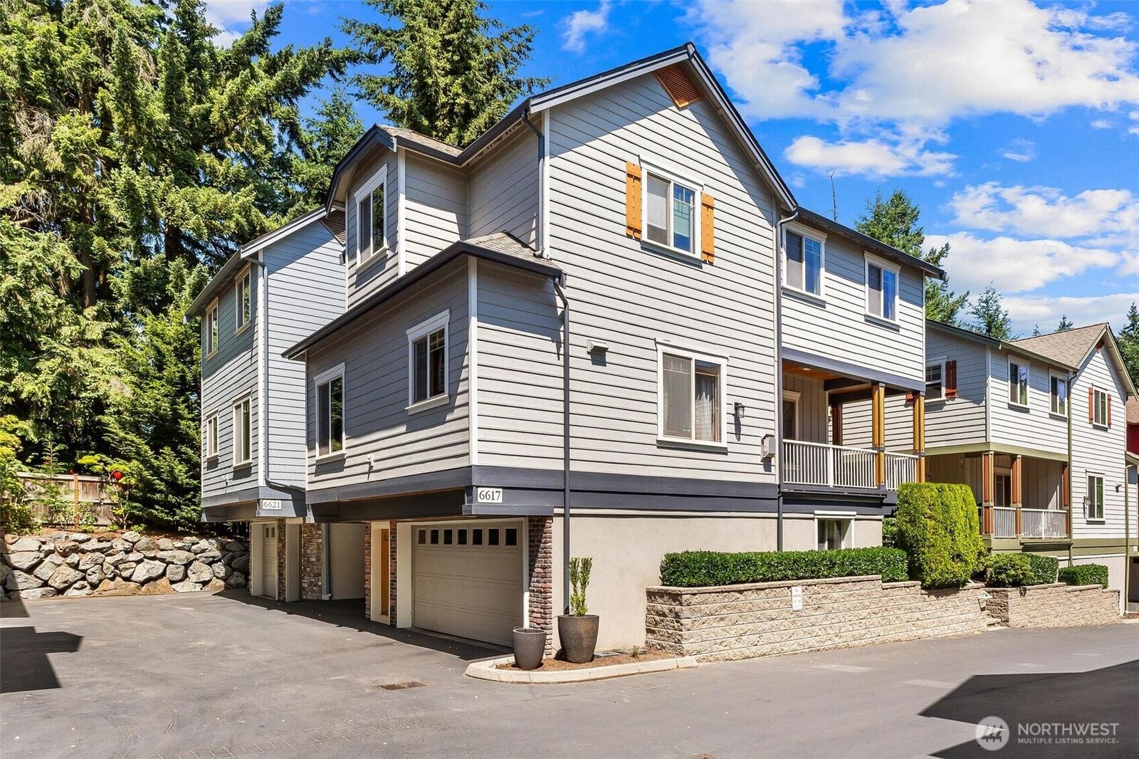 Property Photo: 6617 198th Place SW WA 98036