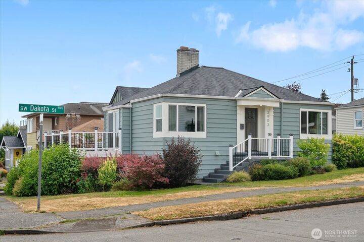 Property Photo:  3903 SW Dakota Street  WA 98116 
