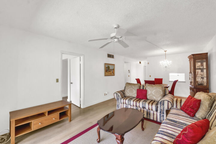 Property Photo:  301 Cambridge Road 202  FL 33024 