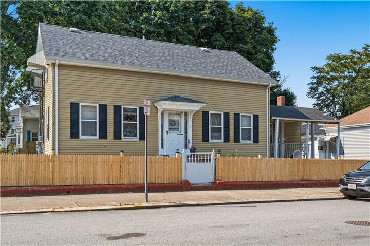 Property Photo:  127 Meadow Street  RI 02860 