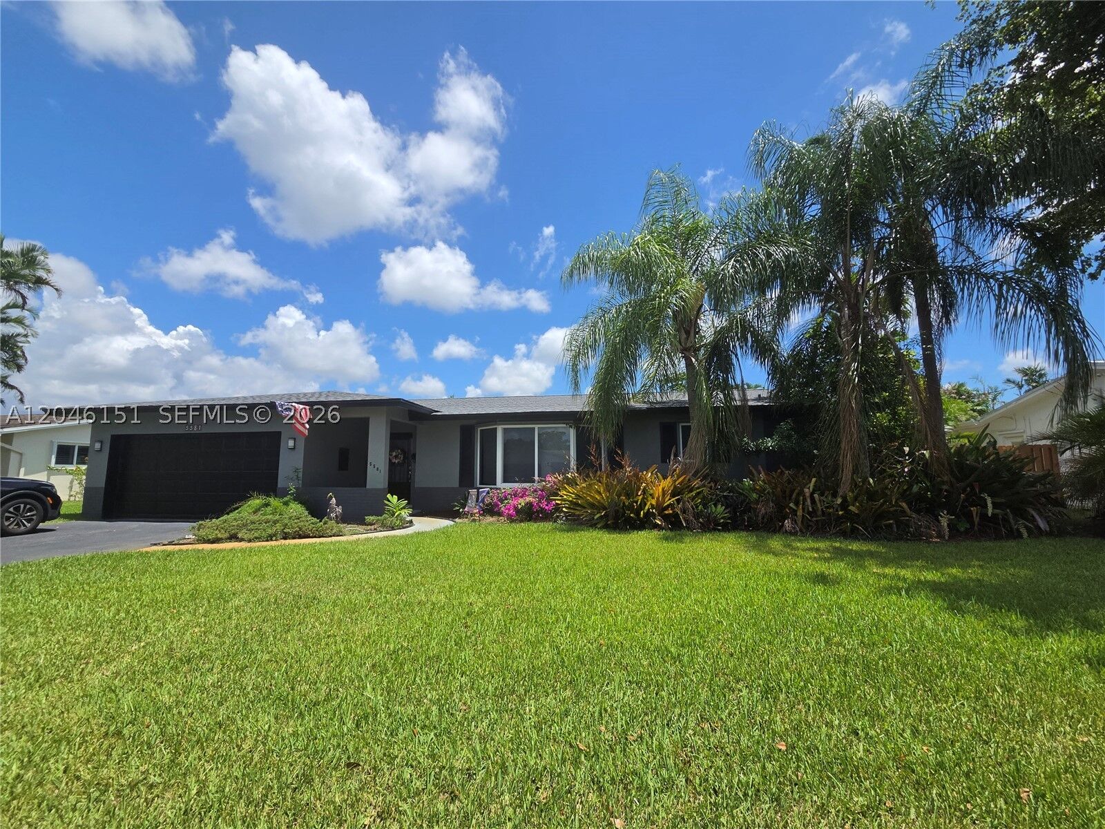 Property Photo:  5581 SW 7th St  FL 33317 