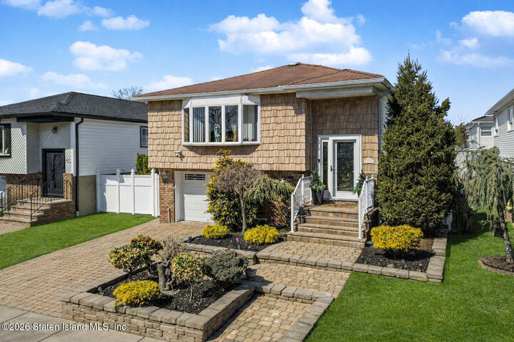 Property Photo: 767 Lamont Avenue NY 10312