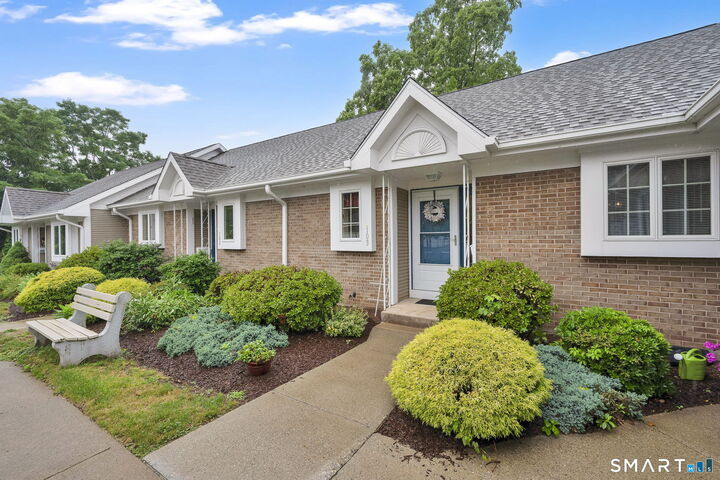 Property Photo: 103 Wyndemere Court CT 06074