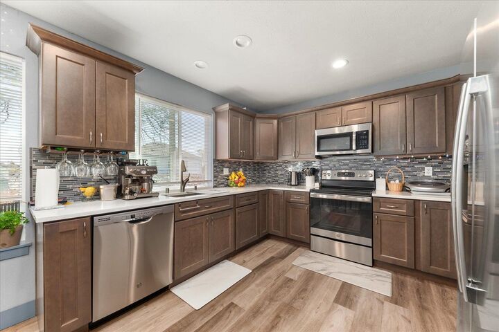 Property Photo: 525 W Cora Ave WA 99205