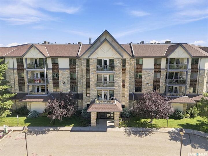 1622 Acadia Drive 411 — photo 1