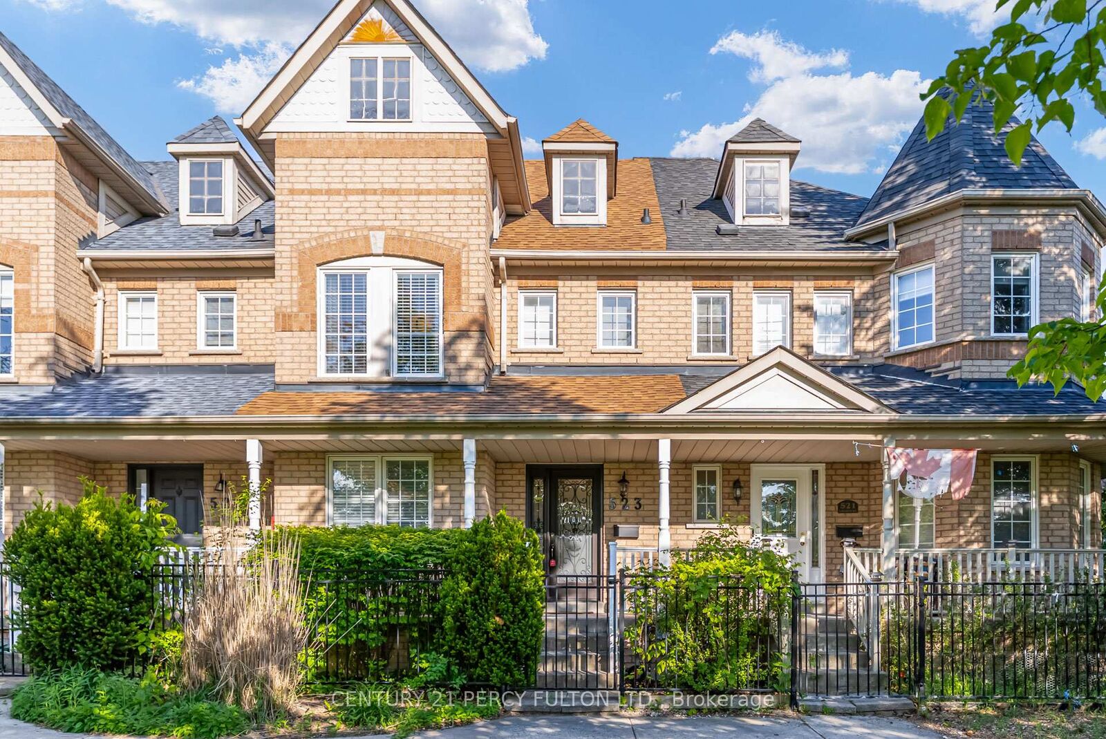 Property Photo: 523 Church Street N ON L1T 4B8