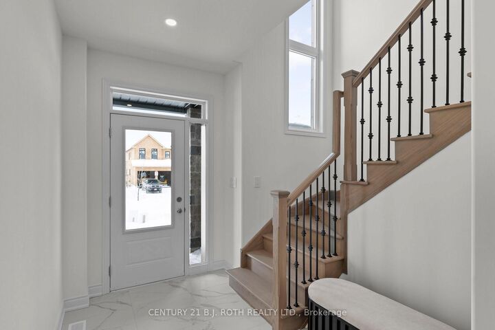 Property Photo:  2974 Monarch Drive  ON L3V 8M8 