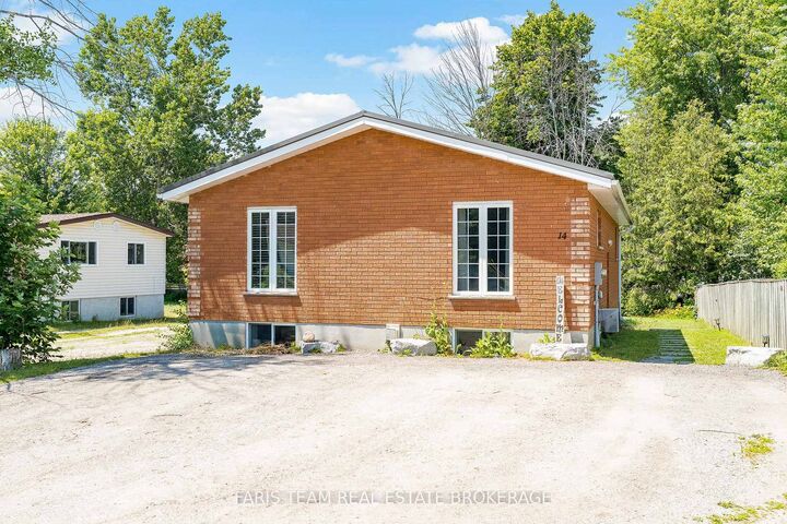 Property Photo: 14 Bourgeois Beach Road ON L0K 2A0