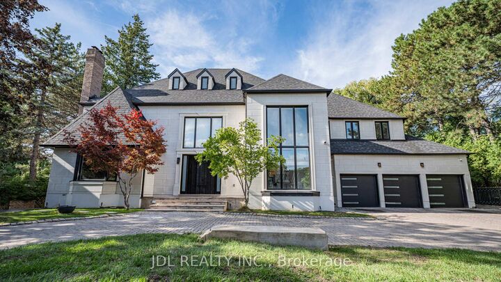Property Photo:  19 Fifeshire Road  ON M2L 2G4 