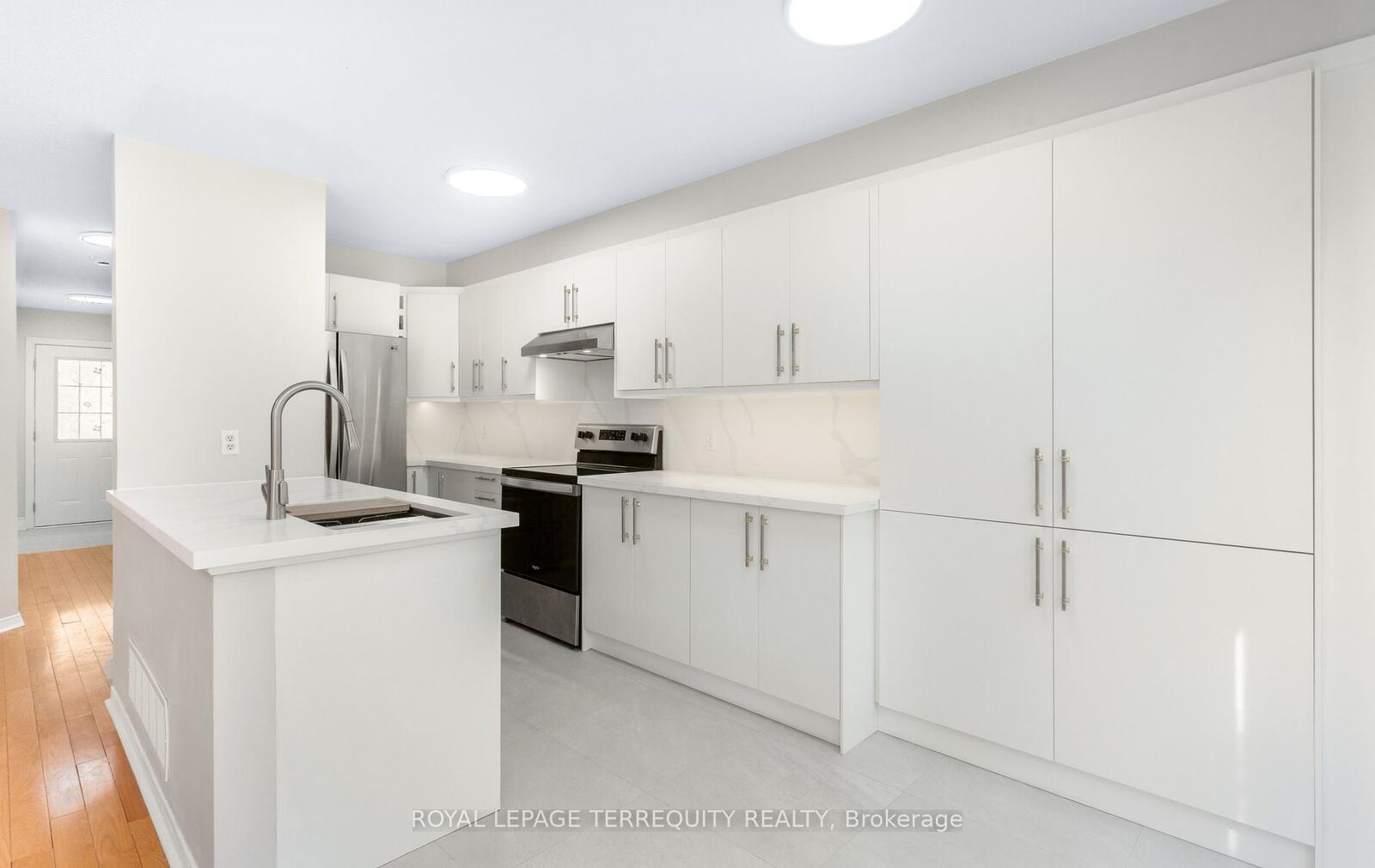 Property Photo: 5950 Glen Erin Drive 50 ON L5M 6J1
