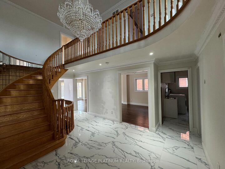60 Brookfield Court — photo 1
