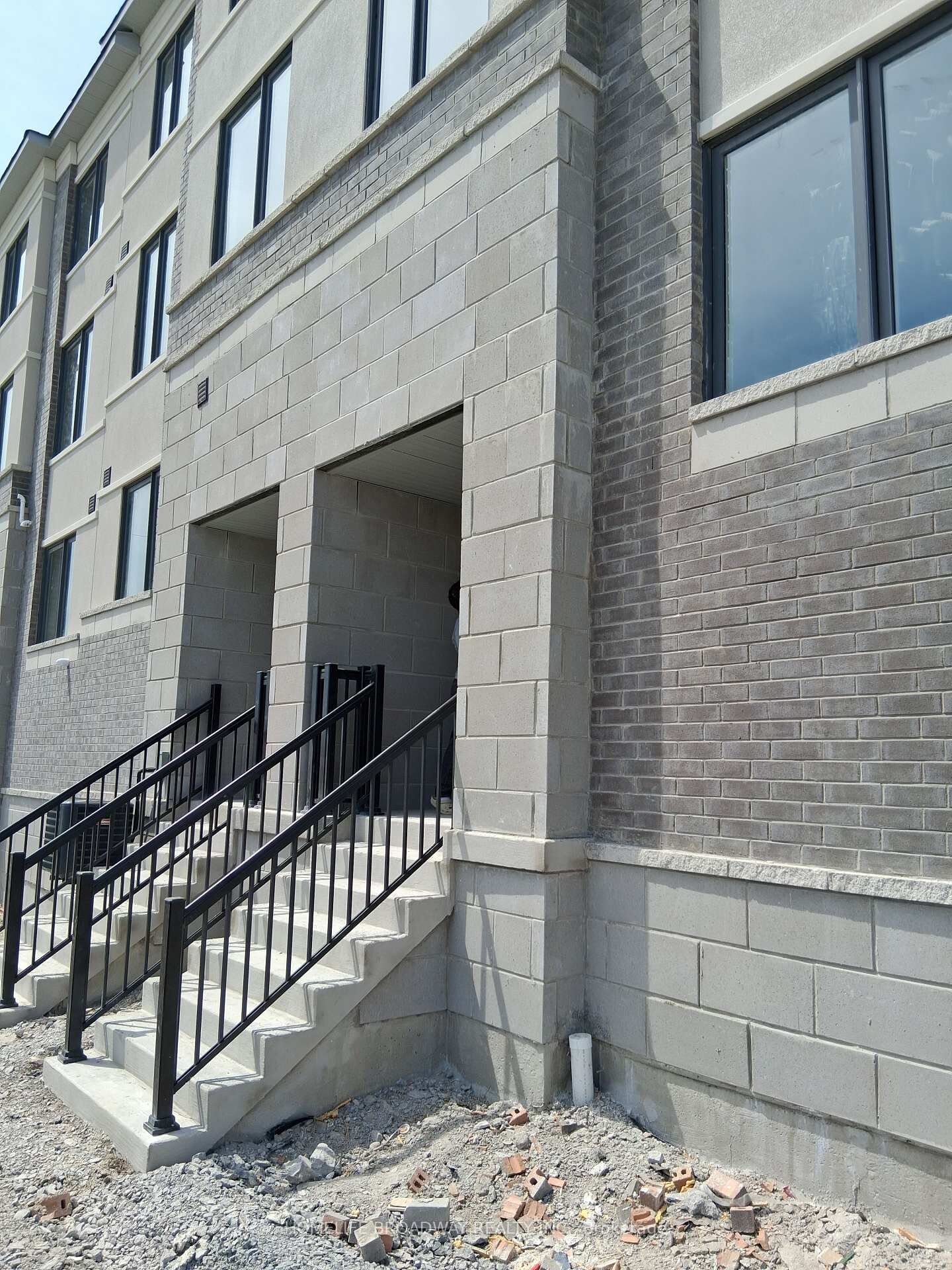 Property Photo:  1494 19th Avenue  ON L4E 1P5 