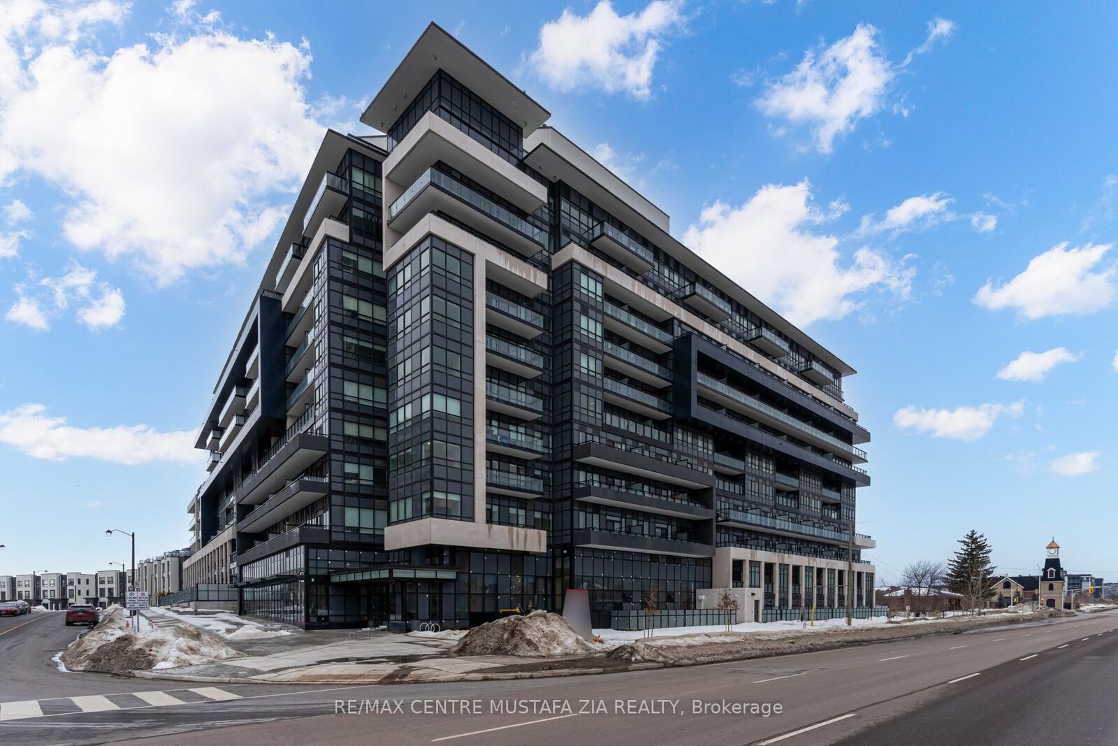 Property Photo:  395 Dundas Street W 217  ON L6M 5R8 