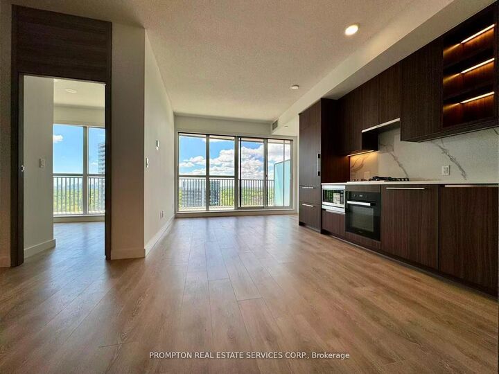 Property Photo:  68 Esther Shiner Boulevard 2201  ON M2K 0J6 