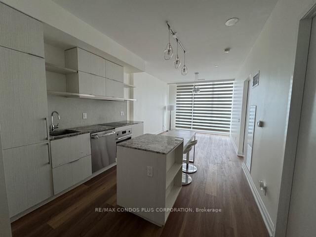 Property Photo:  197 Yonge Street 4507  ON M5B 0C1 