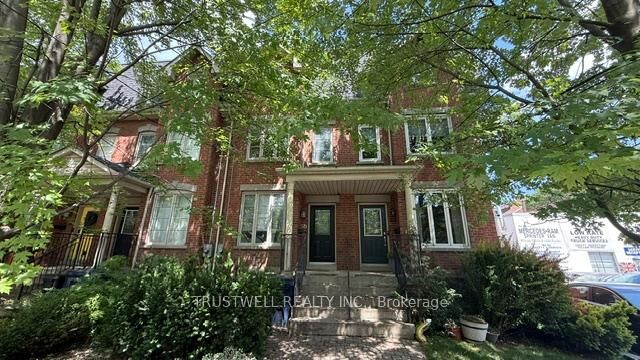 Photo de la propriété:  5B McGee Street  ON M4M 2L1 