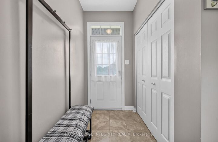 Property Photo:  129 Dorina Sarazin Crescent  ON K4K 0G6 