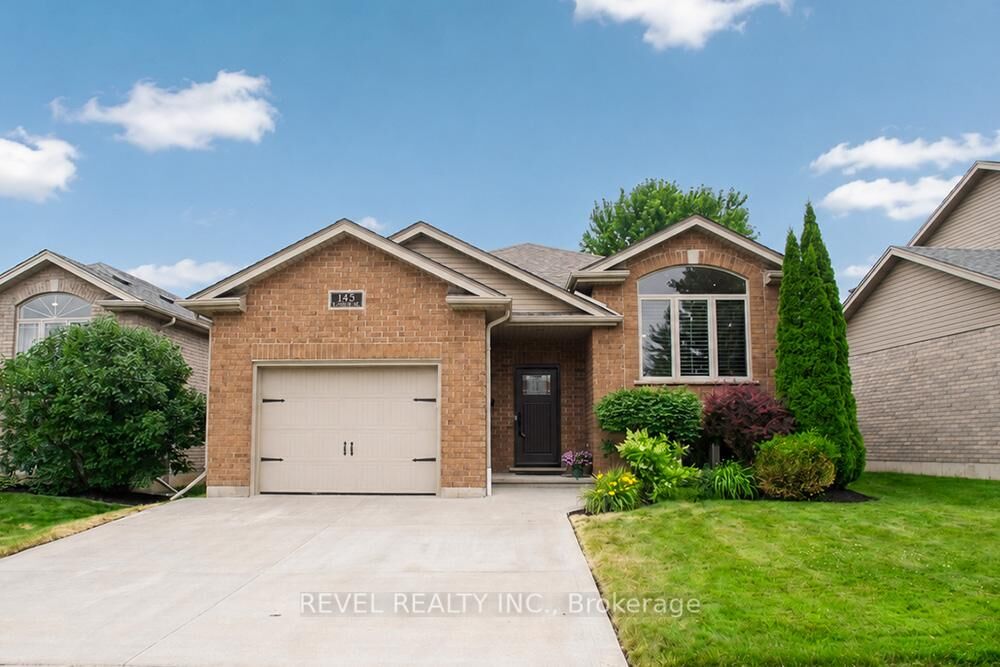 Property Photo:  145 McGuiness Drive  ON N3T 0B4 